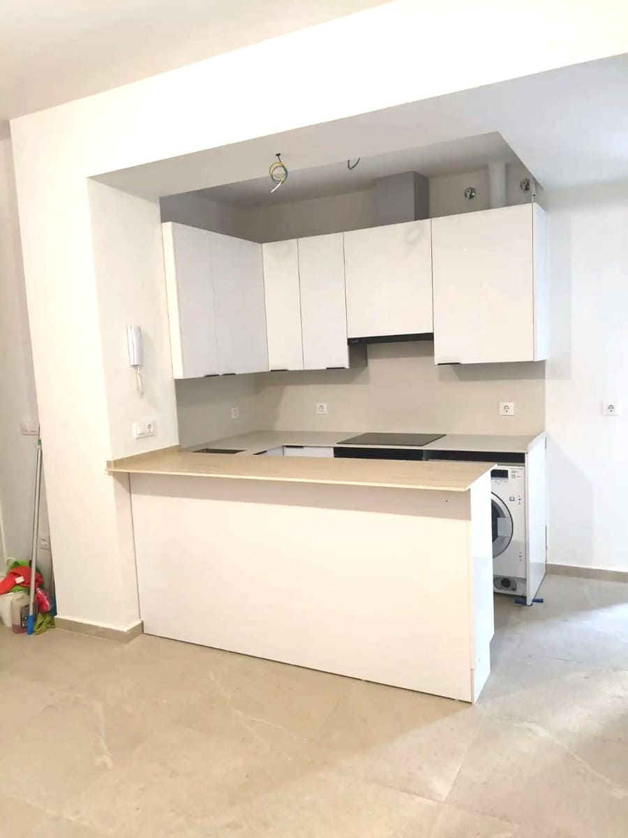 2 slaapkamer Appartement te koop in Conil de la Frontera - € 245.000 (Ref: 8923246)