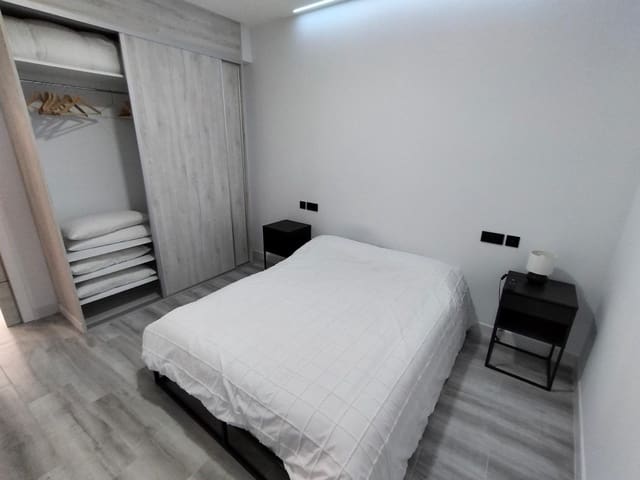 1 quarto Apartamento para venda em Centro Histórico, Cádis cidade - 243 000 € (Ref: 8952374)