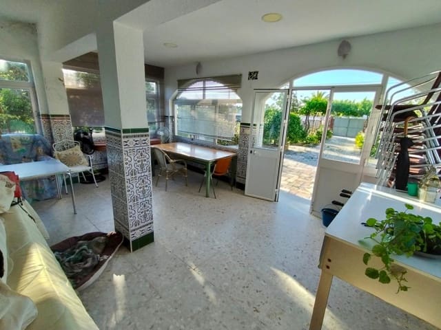 3 quarto Moradia para venda em Chiclana de la Frontera com garagem - 245 000 € (Ref: 9009930)