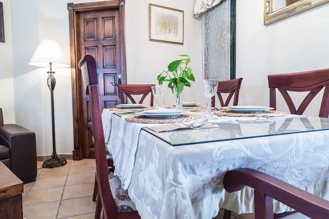 5 makuuhuone Maalaistalo myytävänä paikassa El Bosque - 395 000 € (Ref: 9019626)