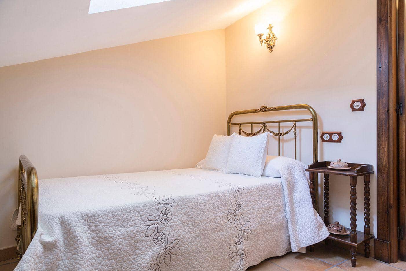 5 soveværelse Finca/Landehus til salg i El Bosque - € 395.000 (Ref: 9019626)