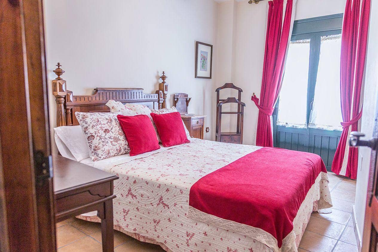 5 soveværelse Finca/Landehus til salg i El Bosque - € 395.000 (Ref: 9019626)