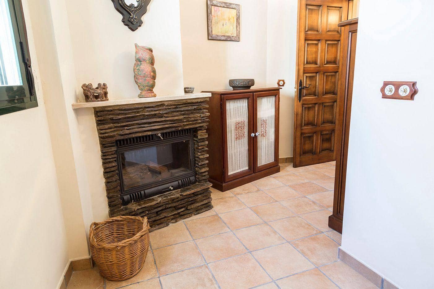 5 soveværelse Finca/Landehus til salg i El Bosque - € 395.000 (Ref: 9019626)