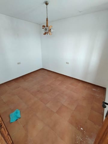 16 soveværelse Byhus til salg i Conil de la Frontera - € 500.000 (Ref: 9034025)