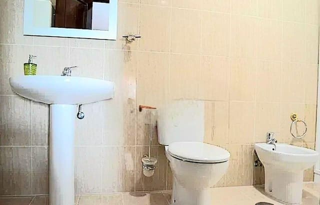 4 chambre Appartement à vendre à San Fernando avec garage - 360 000 € (Ref: 9041411)