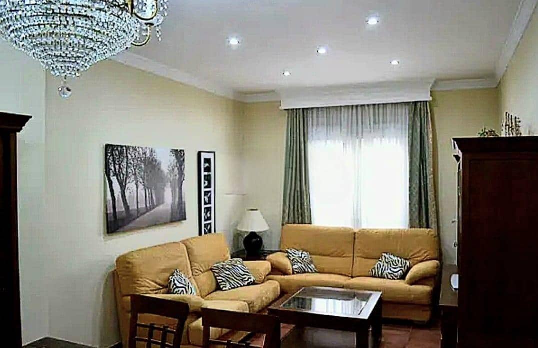 4 chambre Appartement à vendre à San Fernando avec garage - 360 000 € (Ref: 9041411)