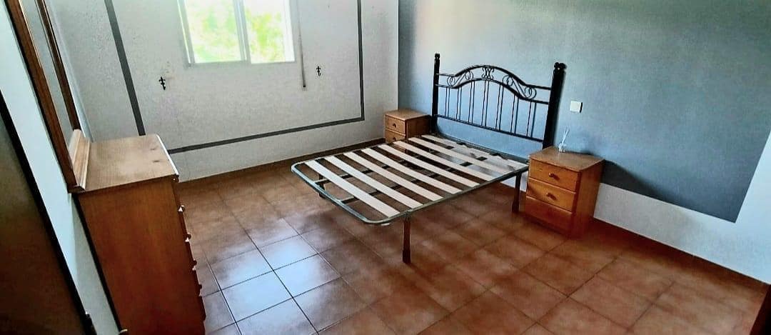 4 soverom Leilighet til salgs i San Fernando - € 165 000 (Ref: 9163240)