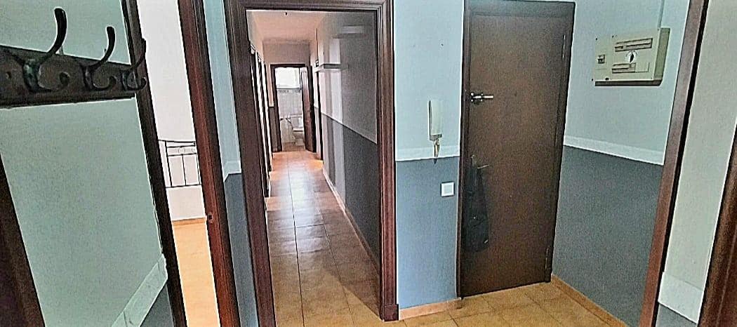 4 soverom Leilighet til salgs i San Fernando - € 165 000 (Ref: 9163240)