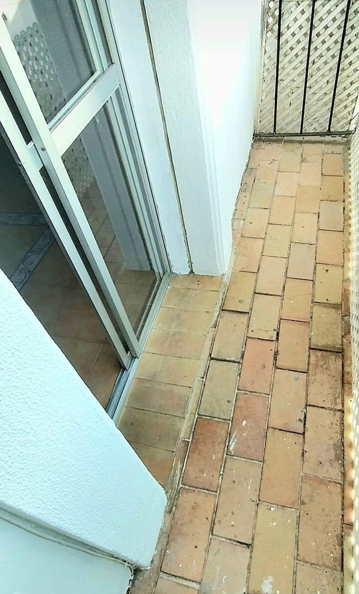 4 soverom Leilighet til salgs i San Fernando - € 165 000 (Ref: 9163240)