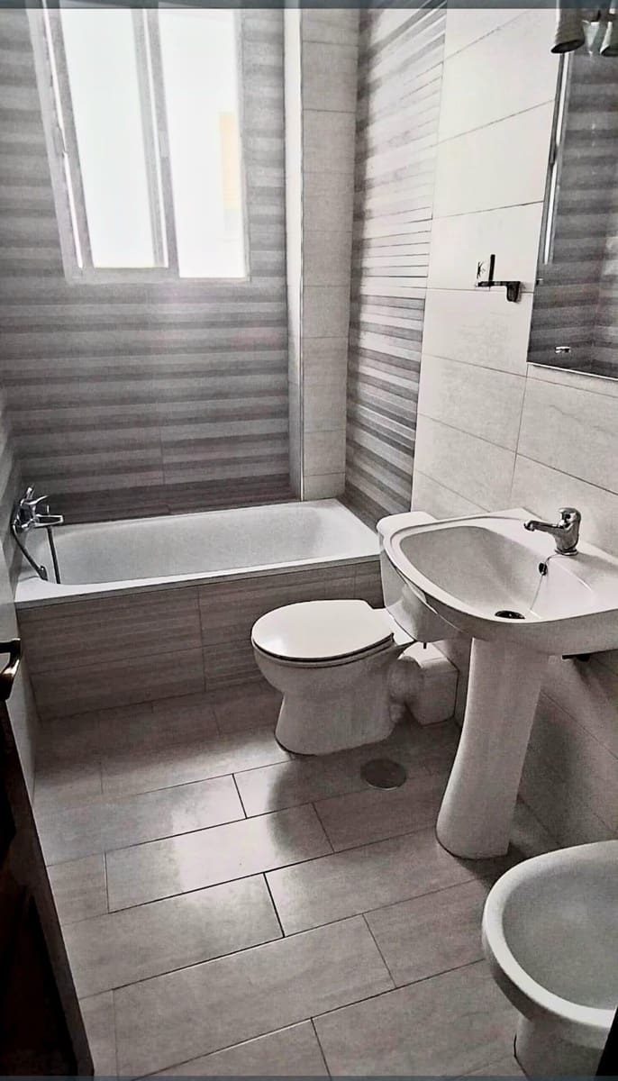 4 soverom Leilighet til salgs i San Fernando - € 165 000 (Ref: 9163240)