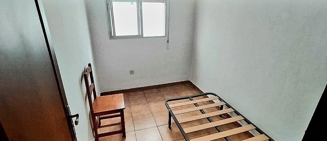 4 soverom Leilighet til salgs i San Fernando - € 165 000 (Ref: 9163240)