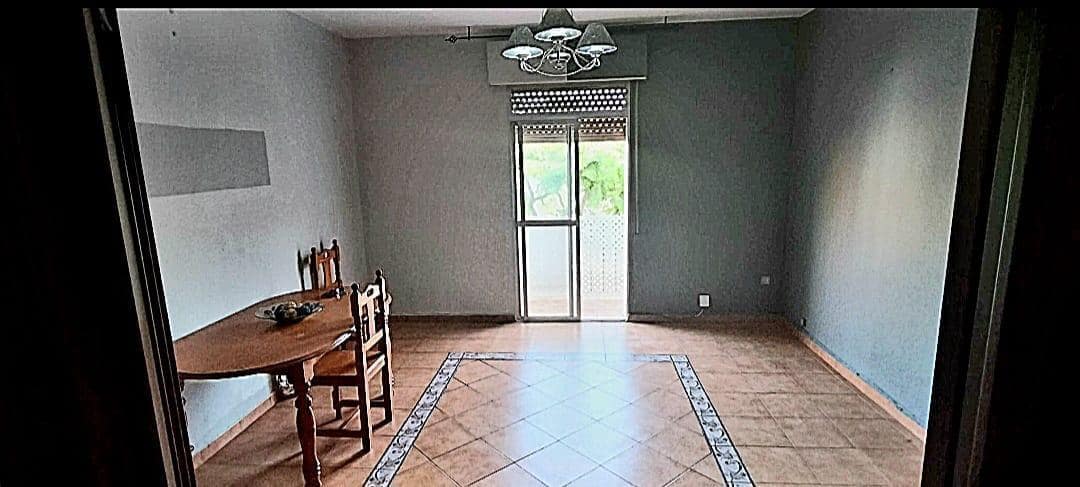 4 soverom Leilighet til salgs i San Fernando - € 165 000 (Ref: 9163240)