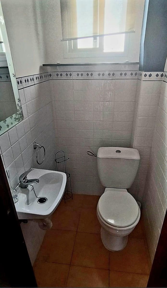 4 soverom Leilighet til salgs i San Fernando - € 165 000 (Ref: 9163240)