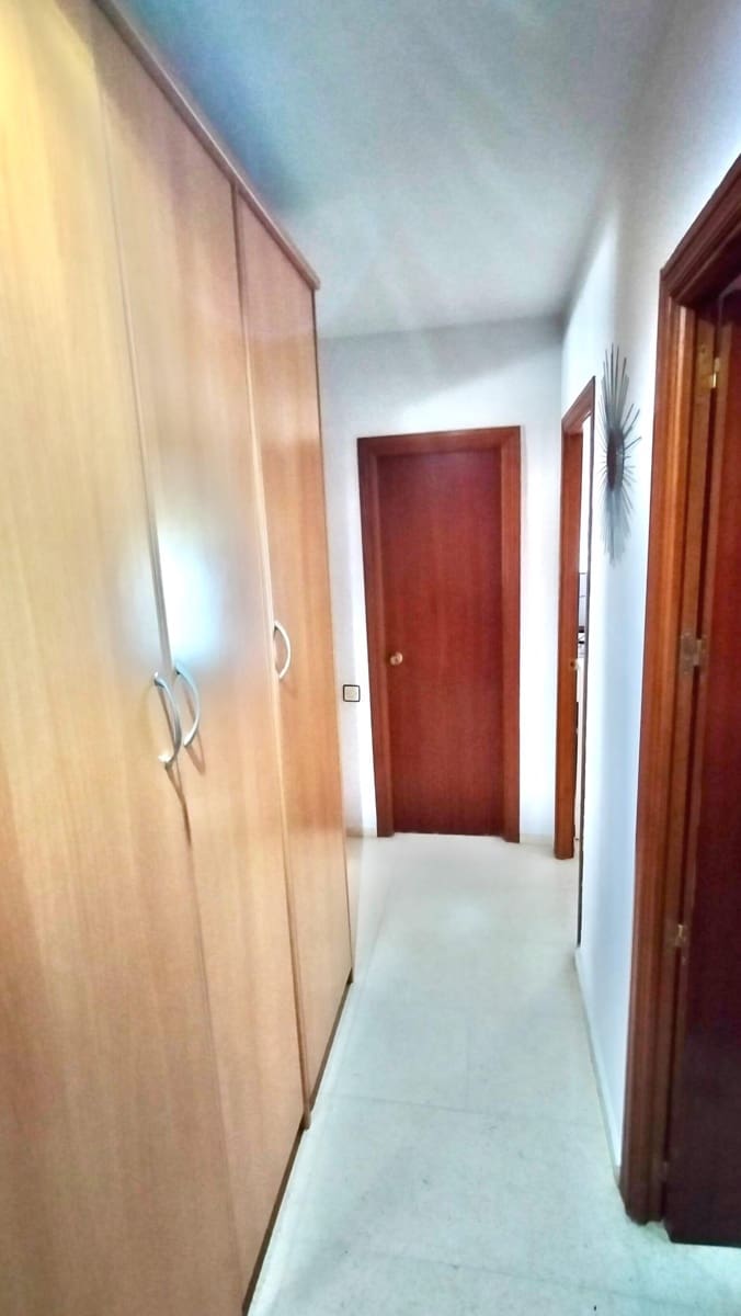 3 soverom Leilighet til salgs i San Fernando - € 195 000 (Ref: 9262003)