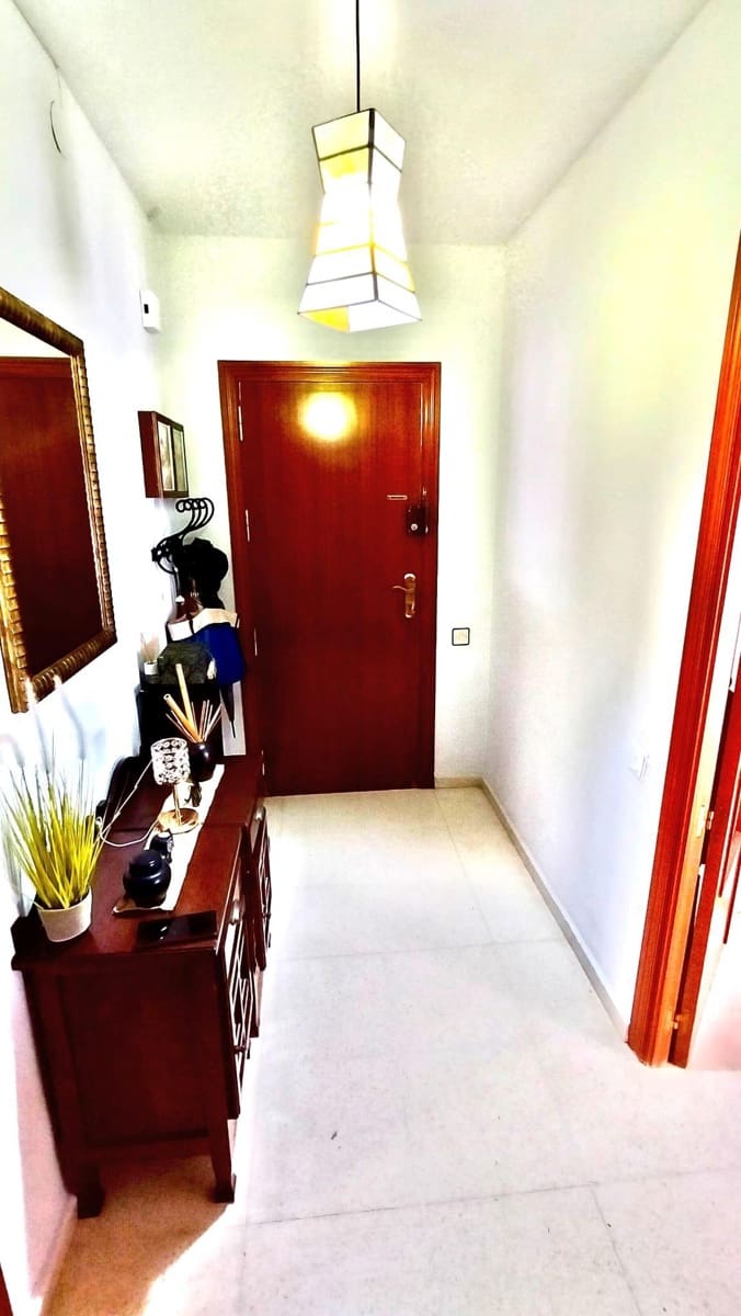 3 soverom Leilighet til salgs i San Fernando - € 195 000 (Ref: 9262003)