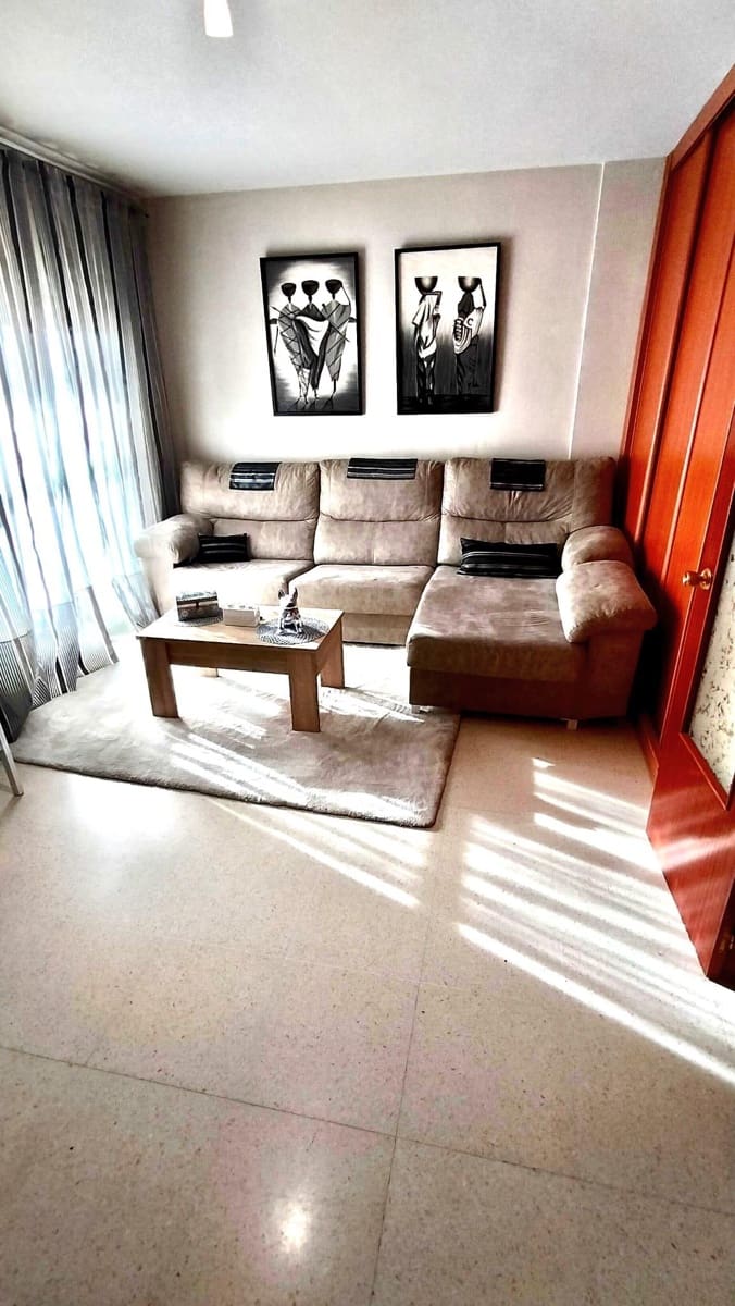 3 soverom Leilighet til salgs i San Fernando - € 195 000 (Ref: 9262003)