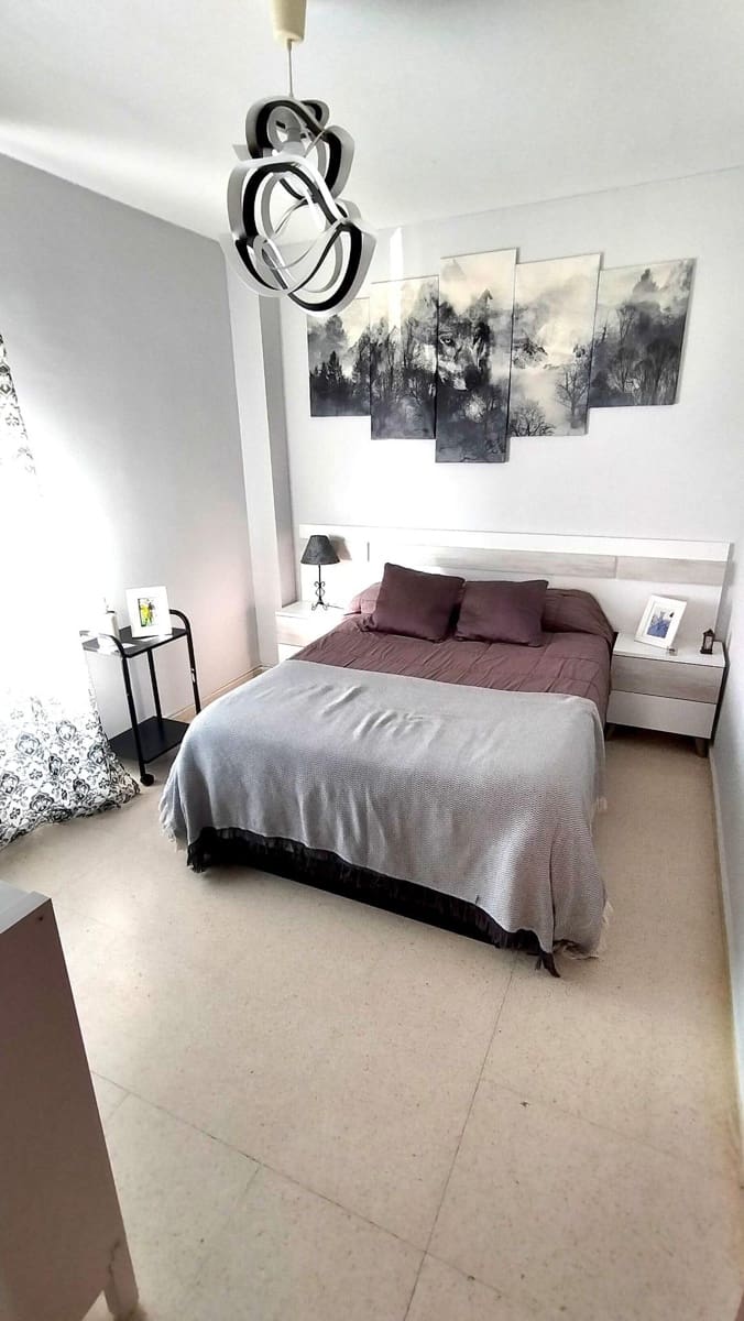 3 soverom Leilighet til salgs i San Fernando - € 195 000 (Ref: 9262003)