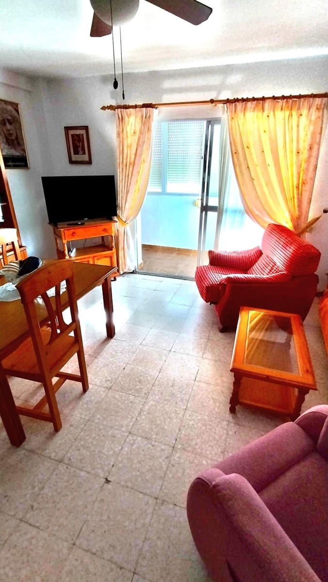 3 soverom Leilighet til salgs i San Fernando - € 230 000 (Ref: 9371304)