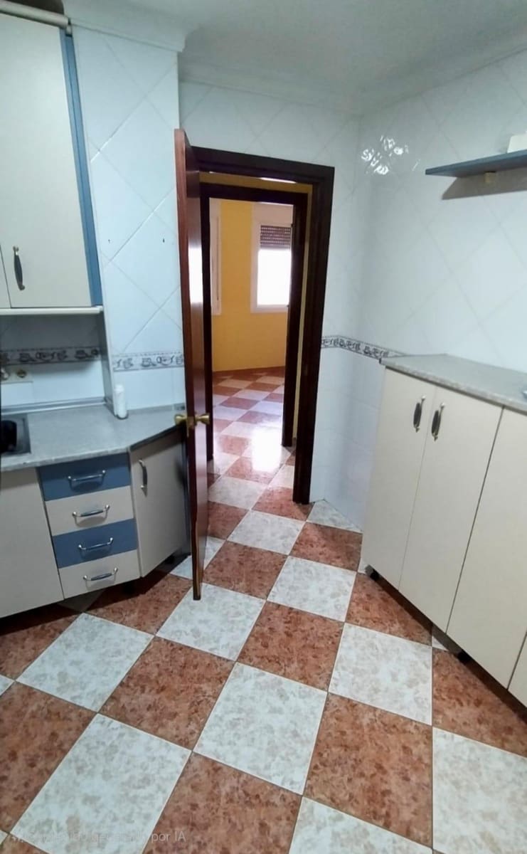 4 chambre Appartement à vendre à San Fernando - 225 000 € (Ref: 9378496)