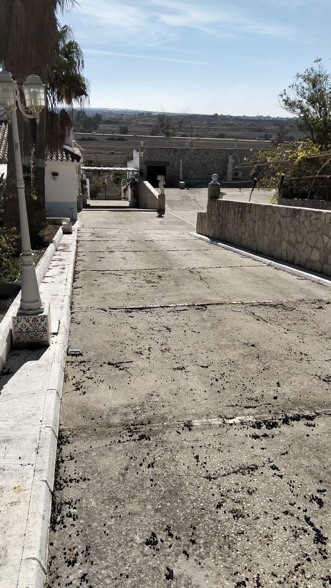 5 bedroom Finca/Country House for sale in Chiclana de la Frontera with pool garage - € 599,000 (Ref: 9397962)