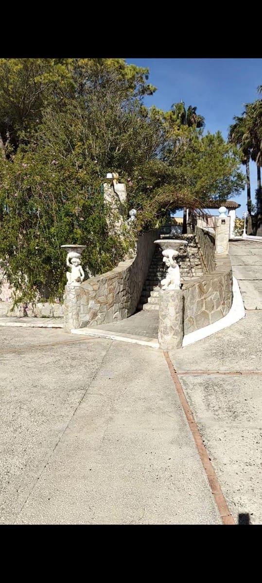 5 bedroom Finca/Country House for sale in Chiclana de la Frontera with pool garage - € 599,000 (Ref: 9397962)