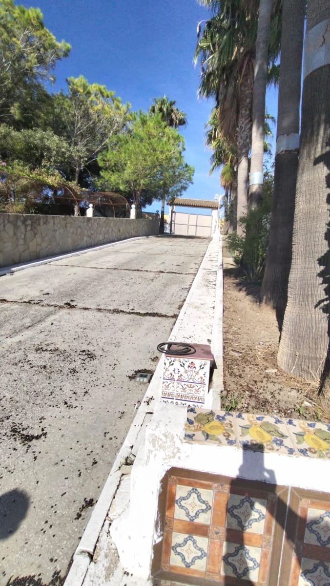 5 bedroom Finca/Country House for sale in Chiclana de la Frontera with pool garage - € 599,000 (Ref: 9397962)