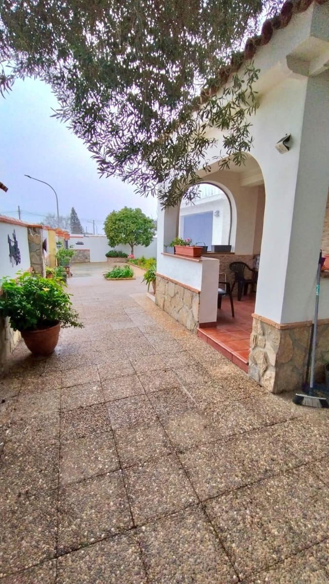 2 soveværelse Villa til salg i Chiclana de la Frontera med garage - € 225.000 (Ref: 9437003)