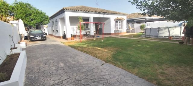 3 soveværelse Villa til salg i Chiclana de la Frontera med garage - € 280.000 (Ref: 9438911)