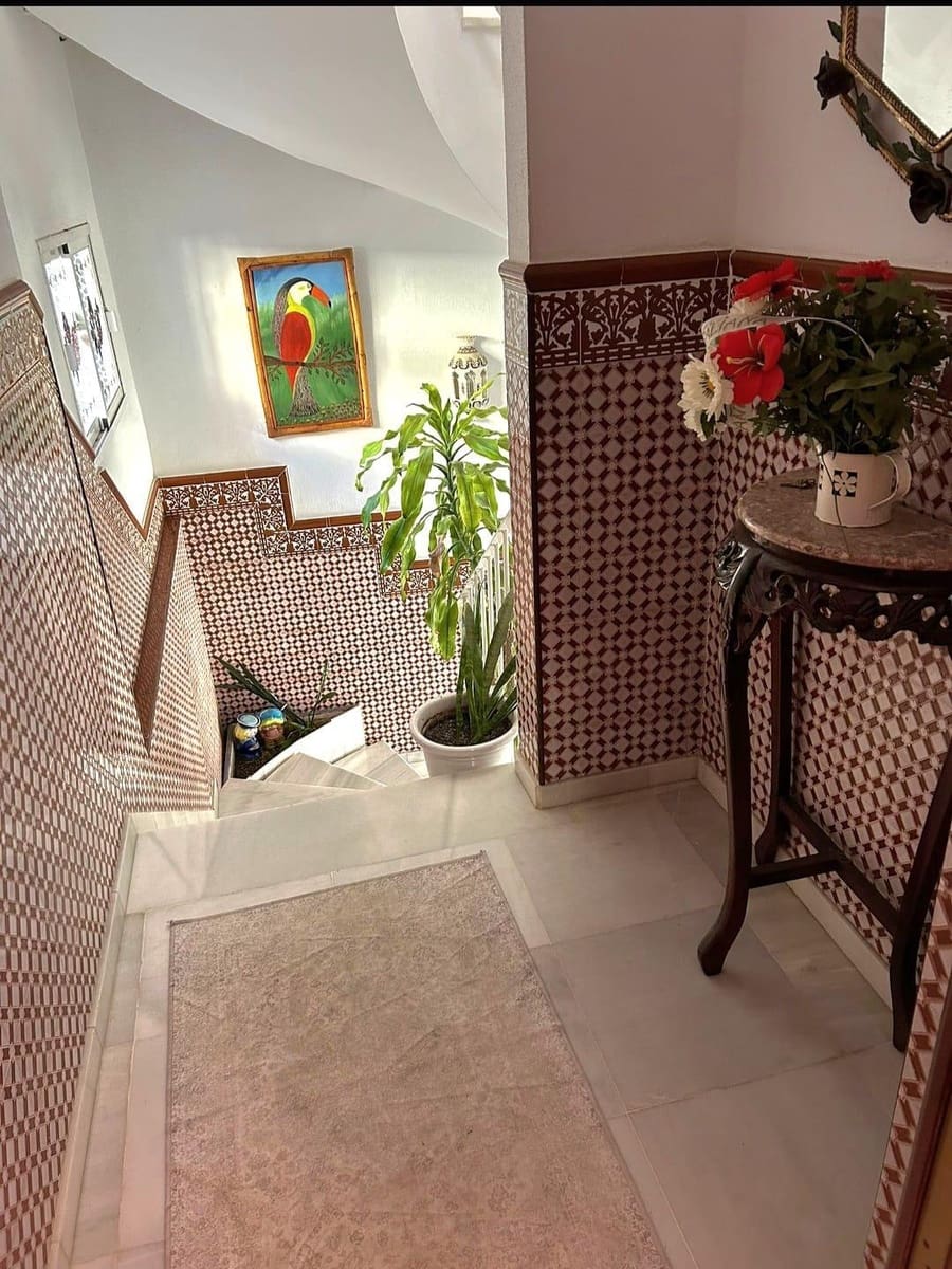 4 soveværelse Villa til salg i Chiclana de la Frontera med garage - € 450.000 (Ref: 9438912)