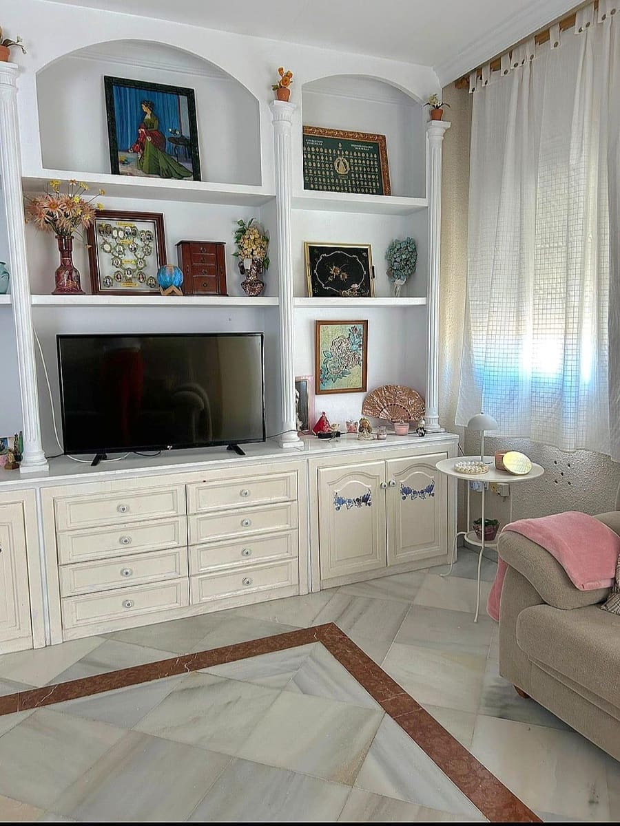 4 soveværelse Villa til salg i Chiclana de la Frontera med garage - € 450.000 (Ref: 9438912)