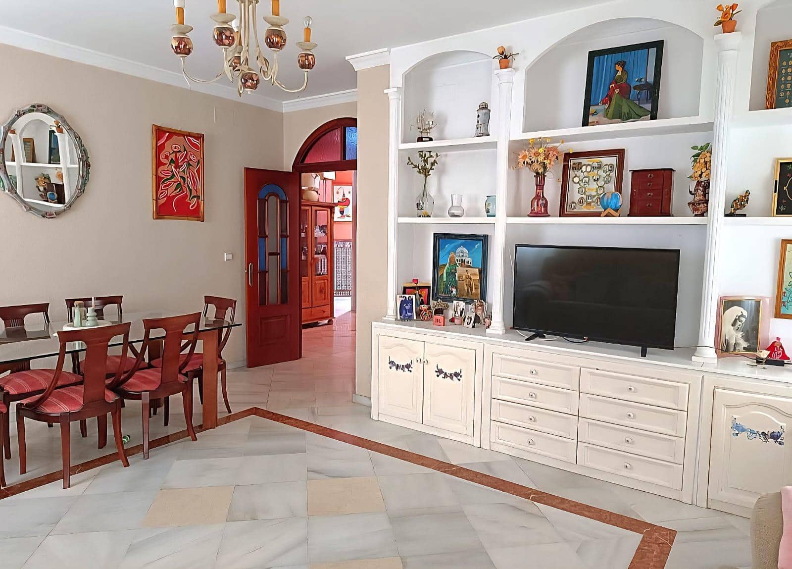 4 soveværelse Villa til salg i Chiclana de la Frontera med garage - € 450.000 (Ref: 9438912)