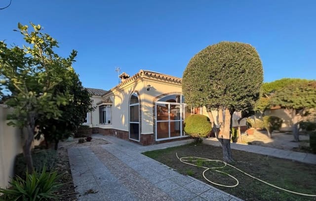 4 sypialnia Willa na sprzedaż w Chiclana de la Frontera - 450 000 € (Ref: 9467749)