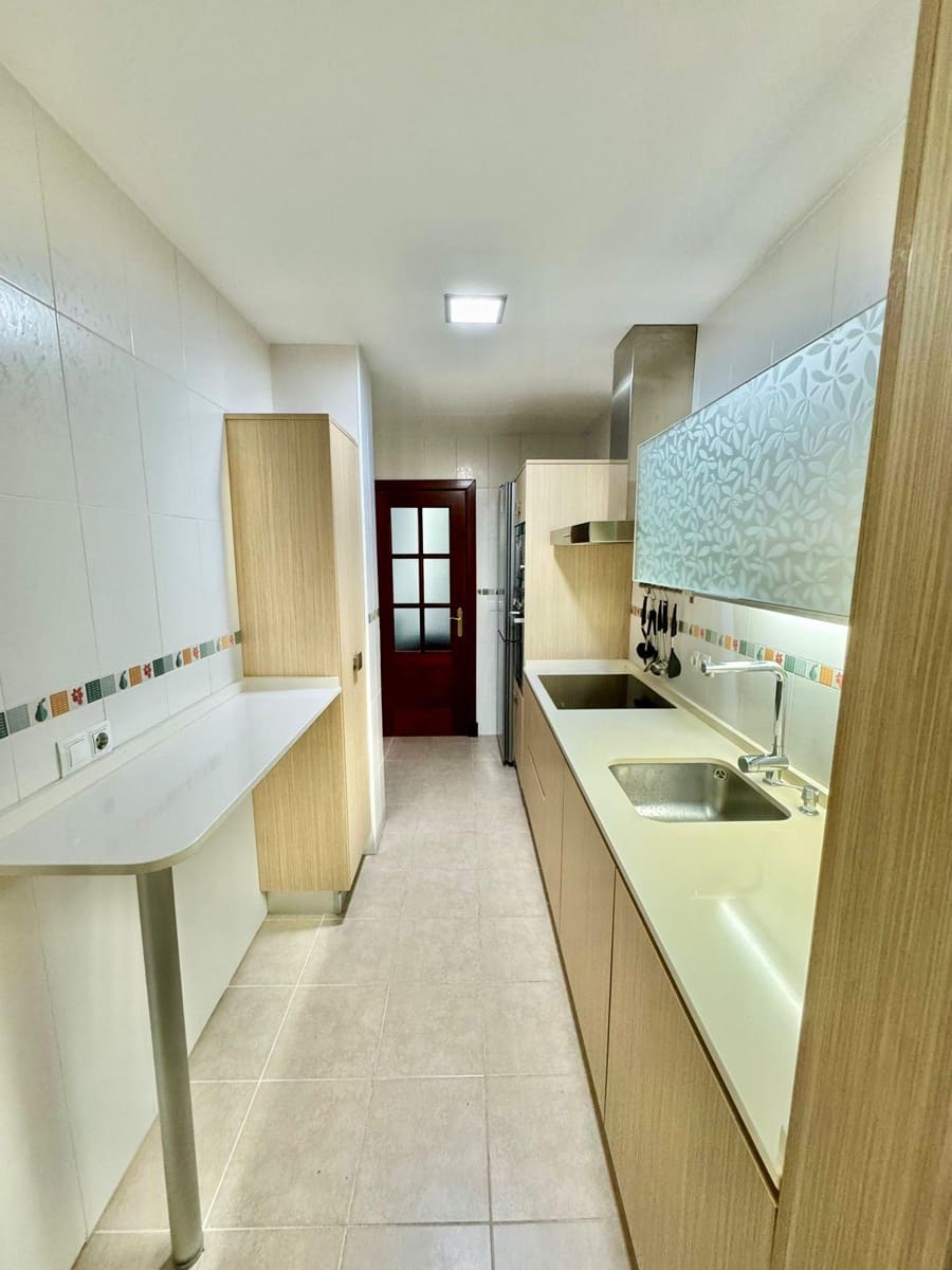 2 chambre Penthouse à vendre à Chiclana de la Frontera avec garage - 205 000 € (Ref: 9467750)