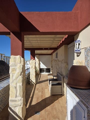 Ático de 7 habitaciones en San Fernando en venta - 495.000 € (Ref: 9470067)