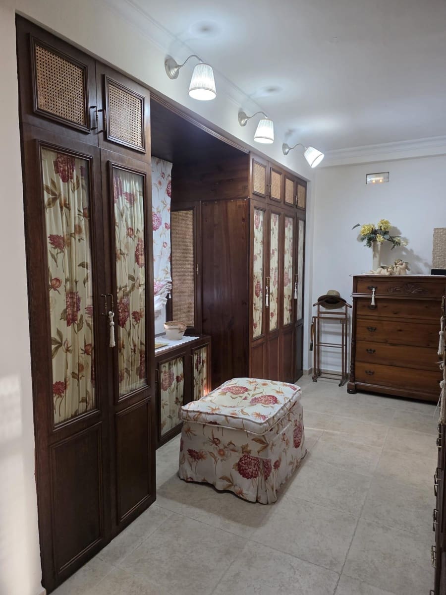 Ático de 7 habitaciones en San Fernando en venta - 495.000 € (Ref: 9470067)