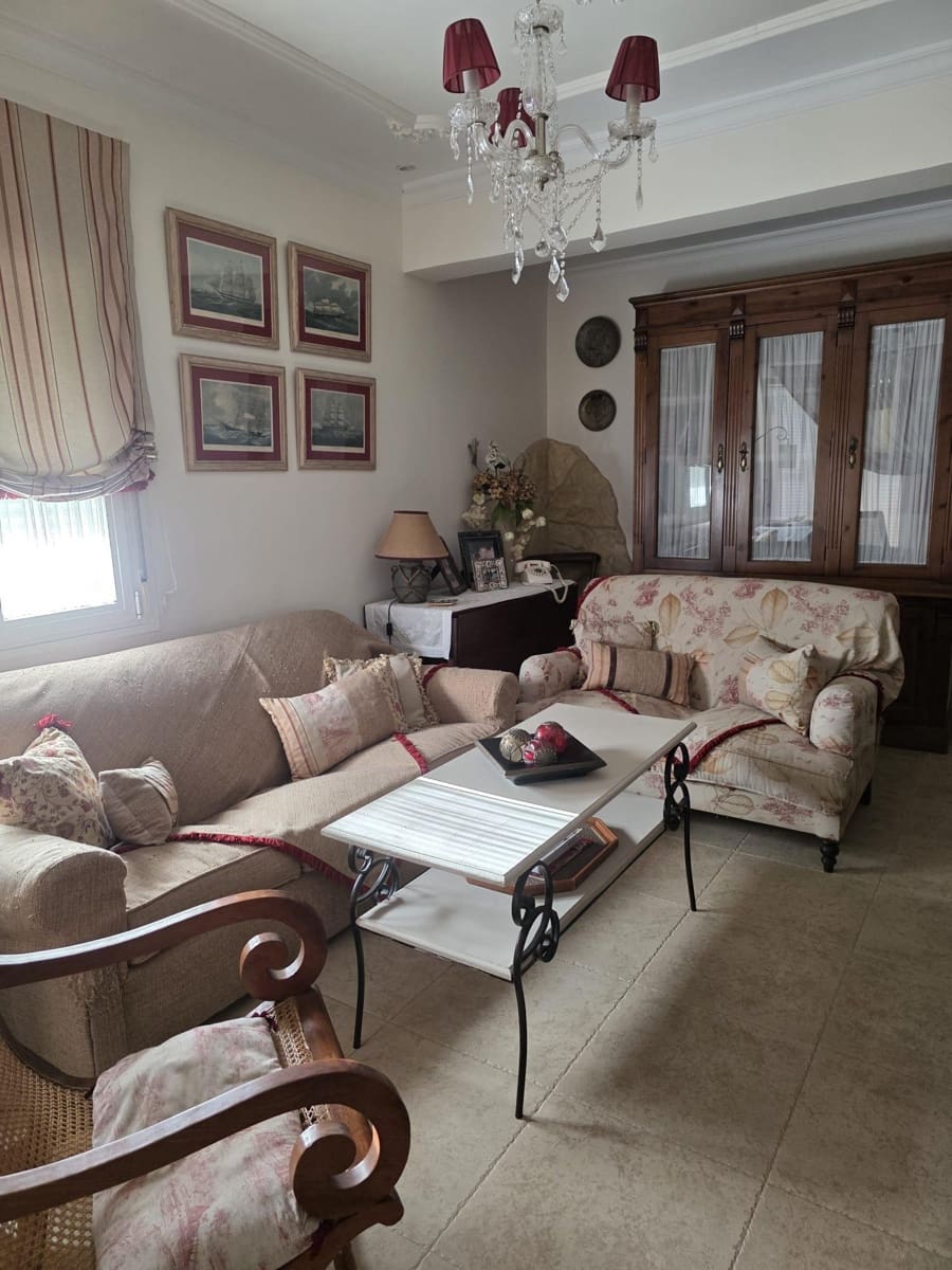 Ático de 7 habitaciones en San Fernando en venta - 495.000 € (Ref: 9470067)