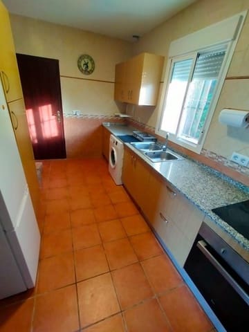 3 soveværelse Villa til leje i Chiclana de la Frontera med swimmingpool - € 1.050 (Ref: 9525714)