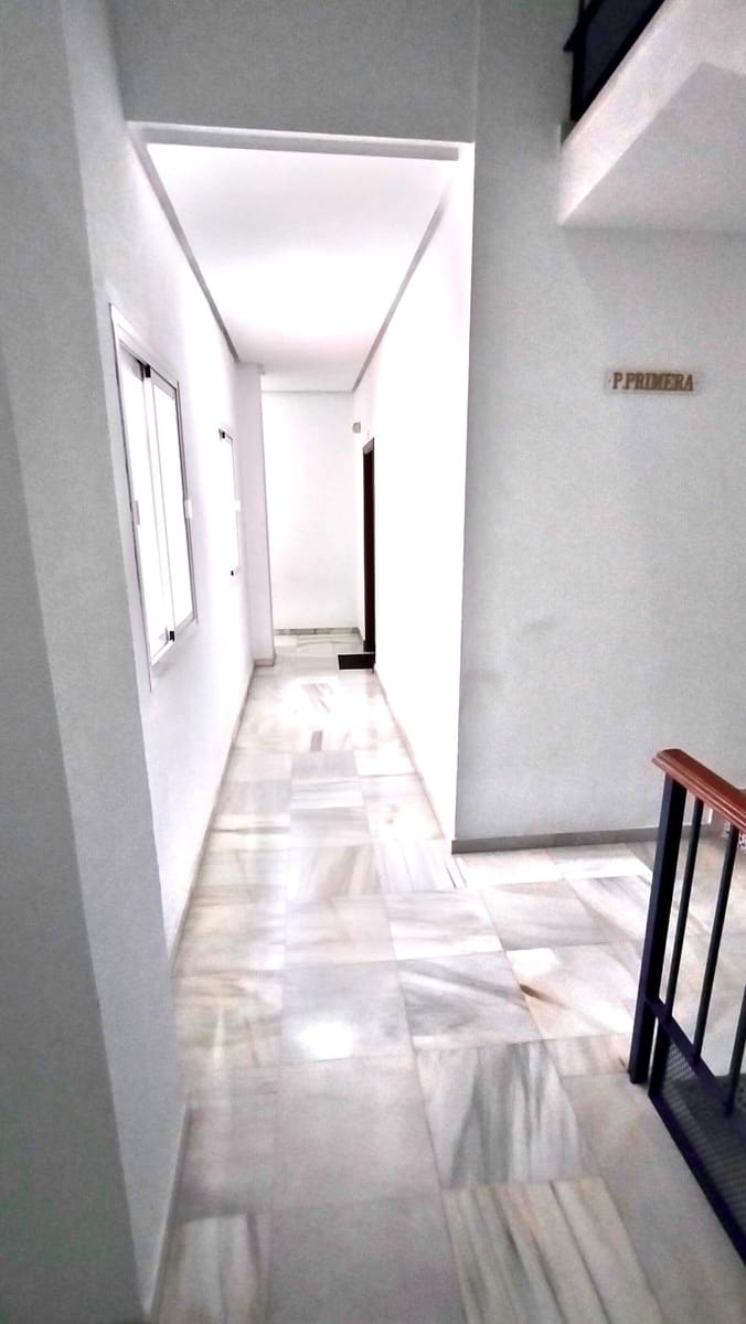 2 makuuhuone Asunto myytävänä paikassa San Fernando - 260 000 € (Ref: 9535206)