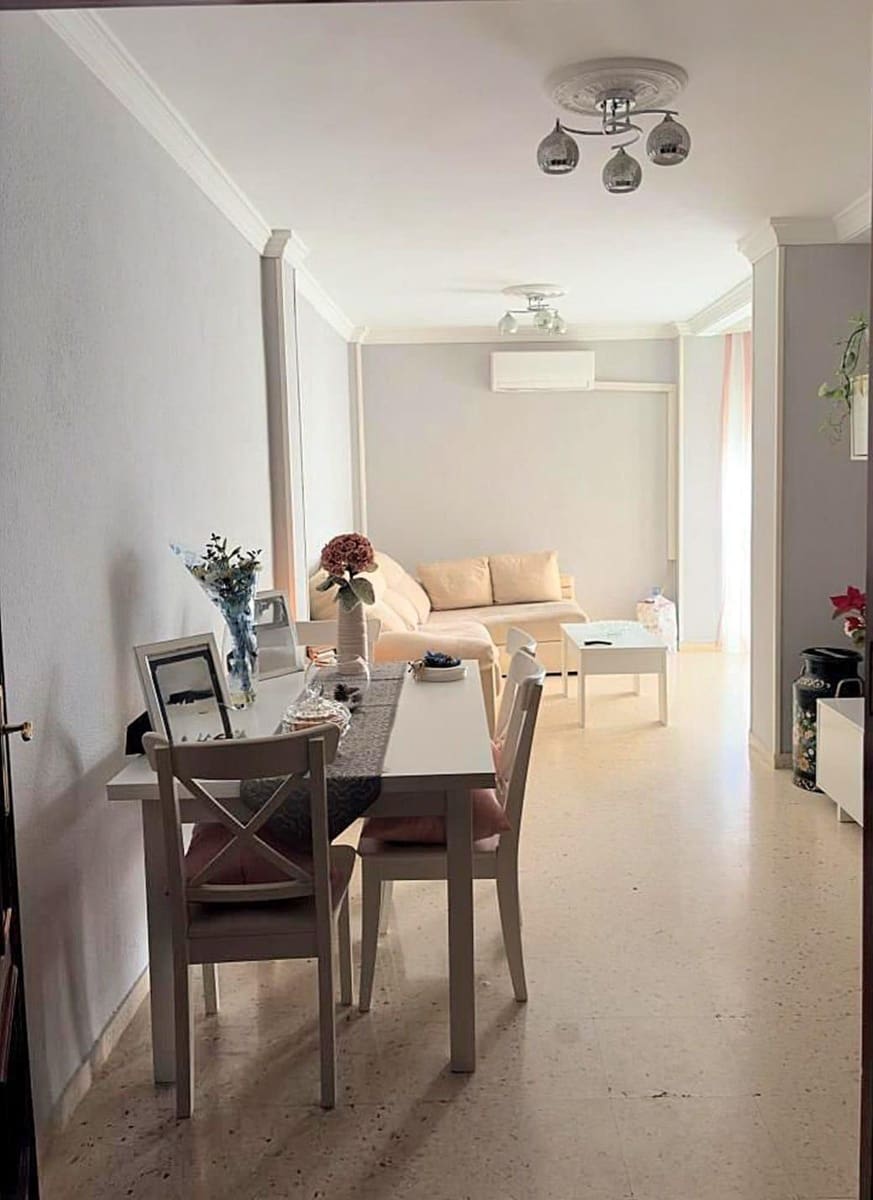 3 soveværelse Lejlighed til salg i San Fernando - € 259.900 (Ref: 9550334)