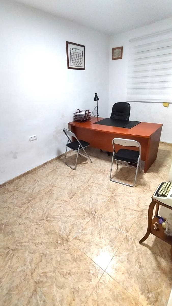 2 bedroom Flat for sale in San Fernando - € 120,000 (Ref: 9566803)