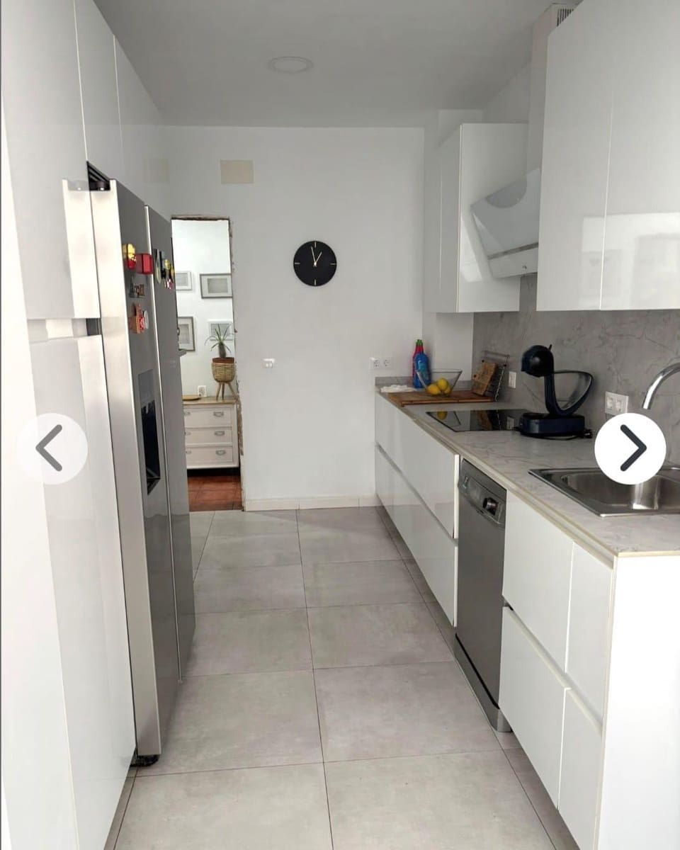 4 soverom Leilighet til salgs i San Fernando - € 260 000 (Ref: 9581299)