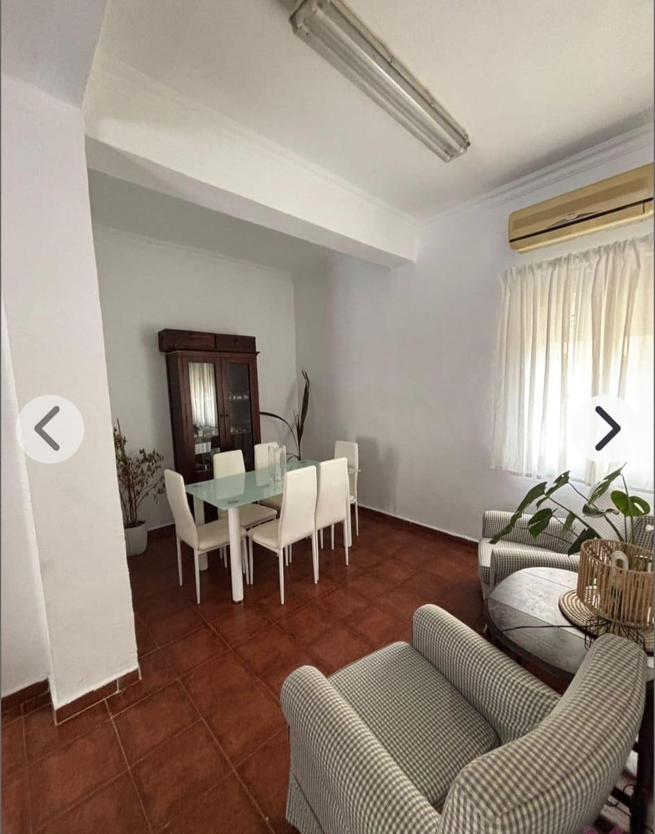 4 soverom Leilighet til salgs i San Fernando - € 260 000 (Ref: 9581299)