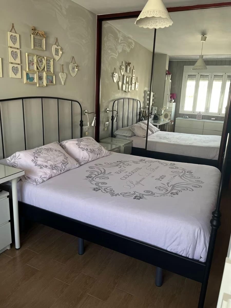 4 soverom Kjedet enebolig til salgs i Puerto Real med garasje - € 315 000 (Ref: 9646310)