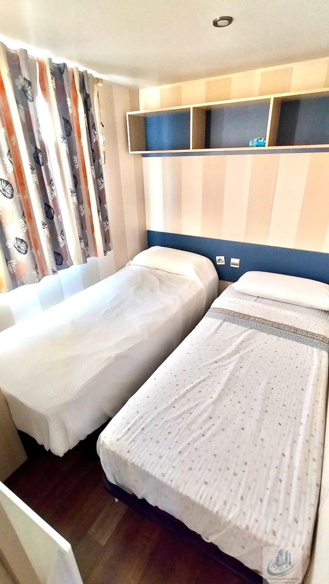 3 sypialnia Willa na sprzedaż w Chiclana de la Frontera - 125 000 € (Ref: 9650761)