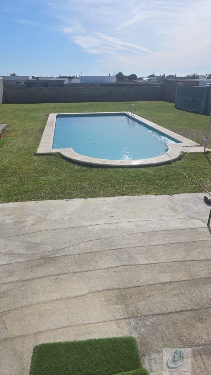 3 sypialnia Willa na sprzedaż w Chiclana de la Frontera - 125 000 € (Ref: 9650761)