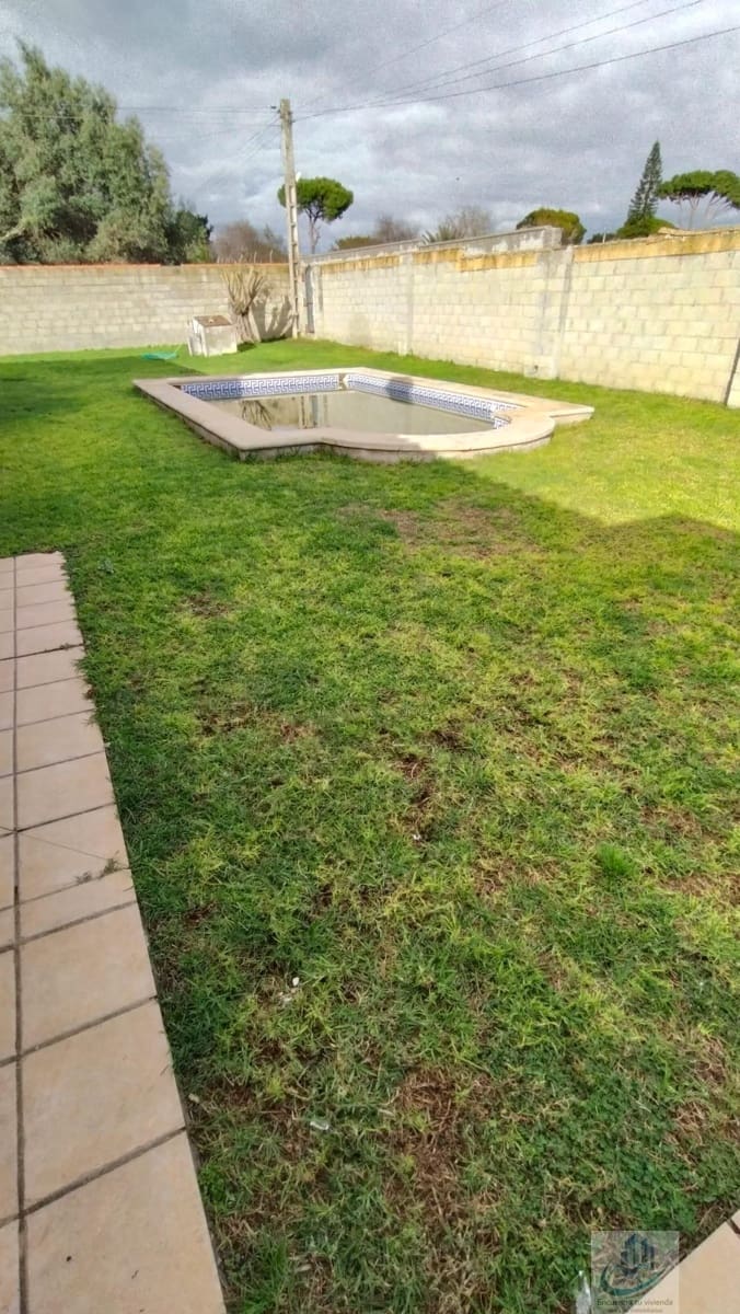 3 chambre Villa/Maison à vendre à Chiclana de la Frontera - 280 000 € (Ref: 9654410)