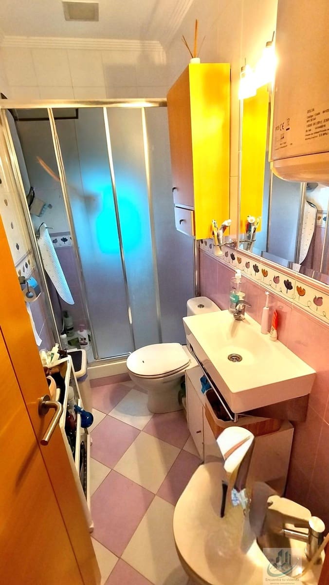 2 bedroom Flat for sale in Cadiz city - € 225,000 (Ref: 9676540)