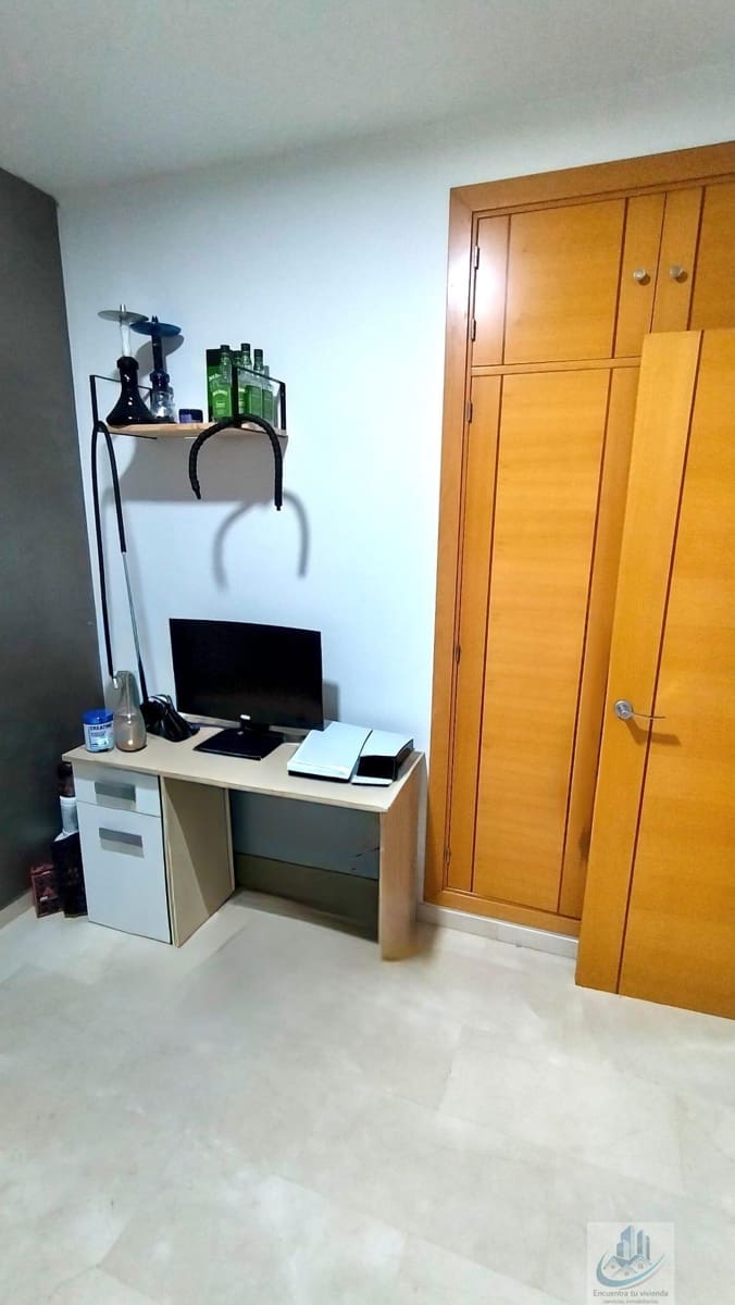 4 soveværelse Lejlighed til salg i Chiclana de la Frontera med garage - € 320.000 (Ref: 9685764)