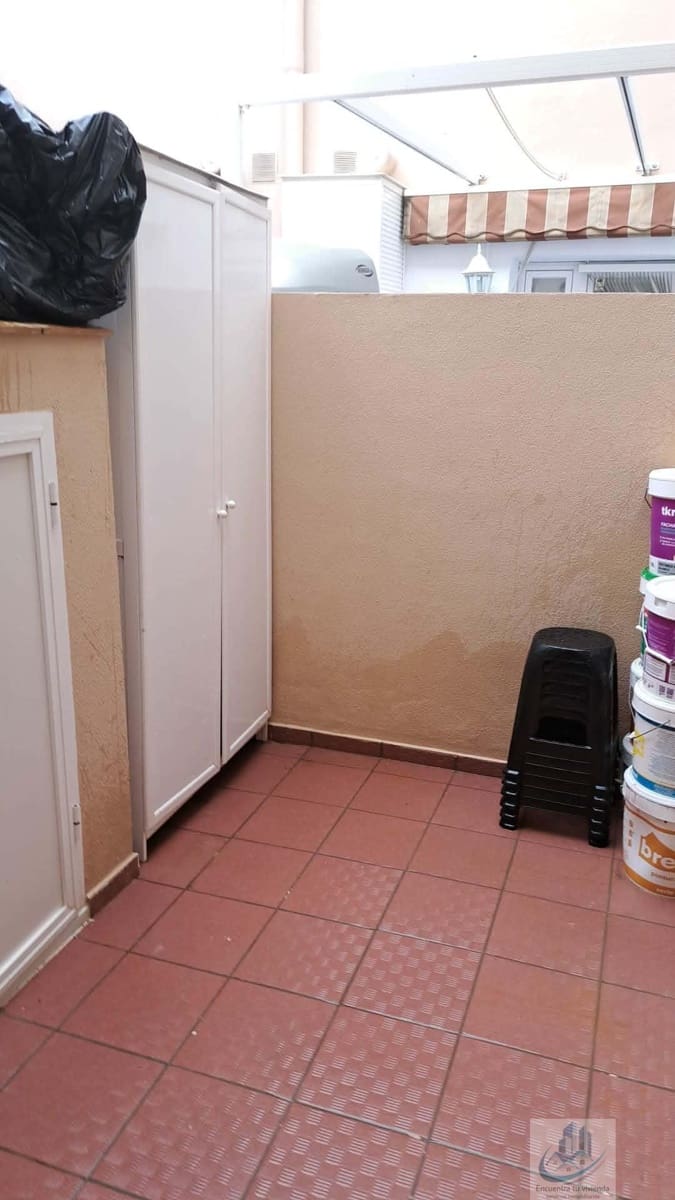 4 soveværelse Lejlighed til salg i Chiclana de la Frontera med garage - € 320.000 (Ref: 9685764)