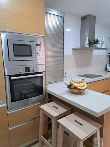 4 soveværelse Lejlighed til salg i Chiclana de la Frontera med garage - € 320.000 (Ref: 9685764)